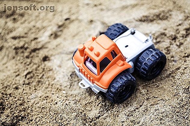 jouet pour enfants dans un bac à sable
