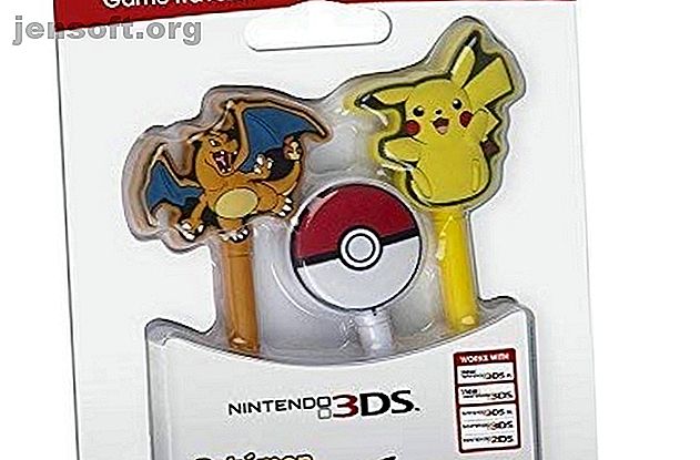 Pikachu Charizard Pokeball 3DS 2DS