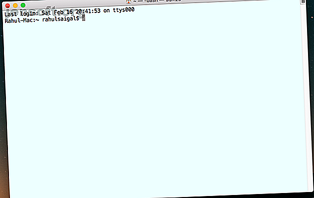 Terminal-appen på din Mac er kraftig, men den er litt intetsigende ut av boksen.  Slik personaliserer du terminal etter dine behov.