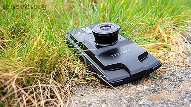 Caméra de vision nocturne doogee s90 sur herbe