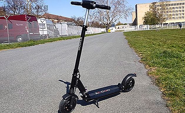Si vous souhaitez vous lancer sur la tendance des scooters électriques, le Kugoo S1 est amusant, compact, rapide et doté d'une bonne batterie. Ne vous attendez pas à une conduite souple!