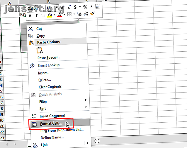 Sélectionnez Format Cells dans le menu contextuel dans Excel.