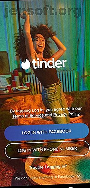 Te mostramos cómo usar Tinder sin Facebook y cómo usar Tinder sin que tus amigos de Facebook lo sepan.