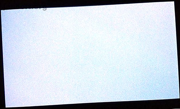 Ceci est une image de l'écran d'un Google Pixel 2 OLED présentant des problèmes de gravure mineurs.