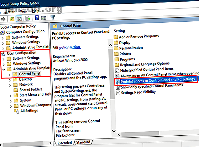 Double-cliquez sur Interdire l'accès au Panneau de configuration et aux paramètres du PC dans l'éditeur de stratégie de groupe locale de Windows 10.